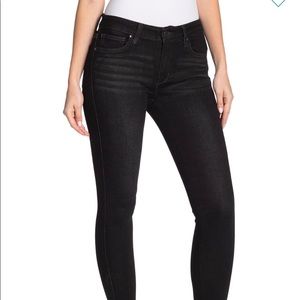 NWOT Joe’s Jeans Curvy Skinny Ankle